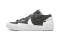 NIKE BLAZER LOW X SACAI GREY IRON/WHITE