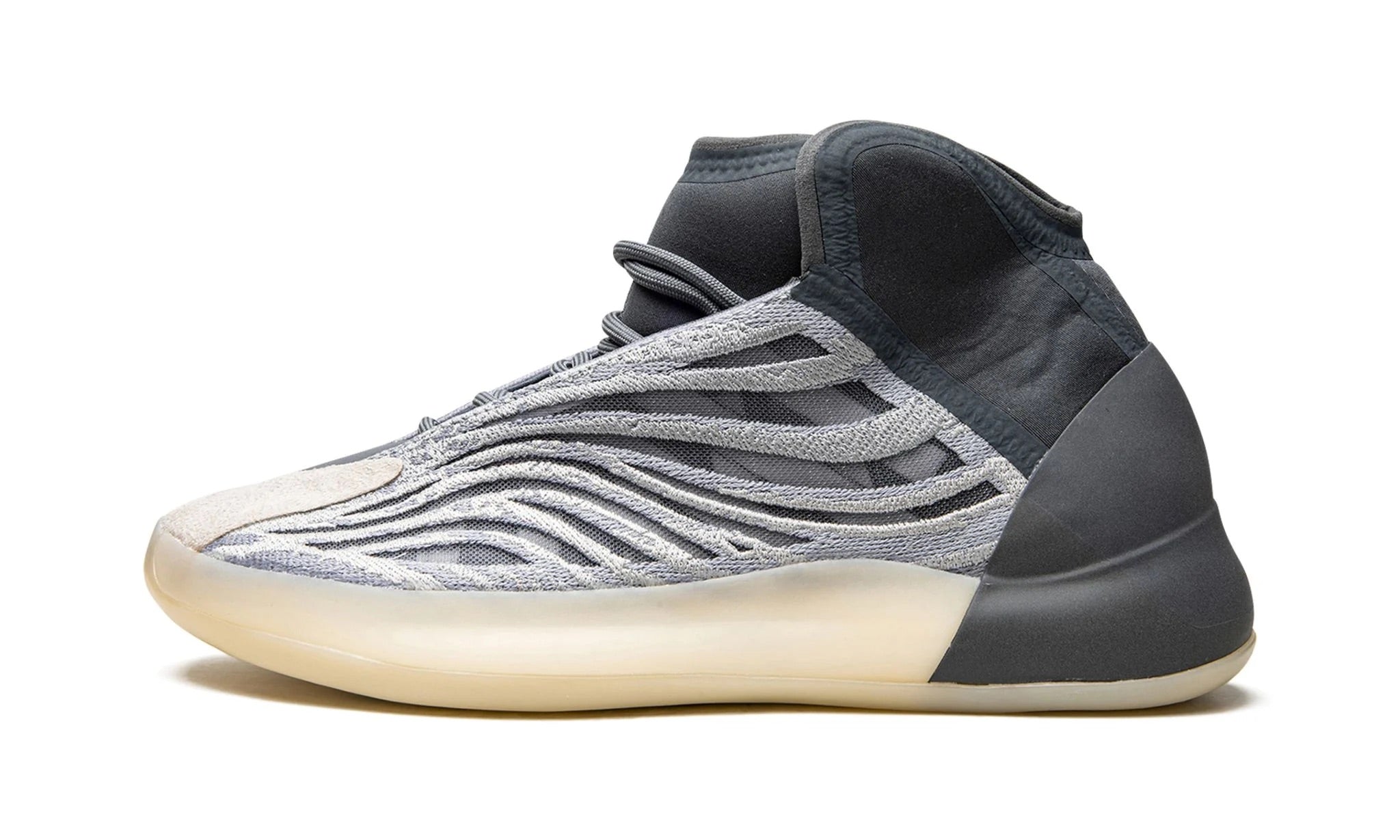 YEEZY QNTM MONO CARBON