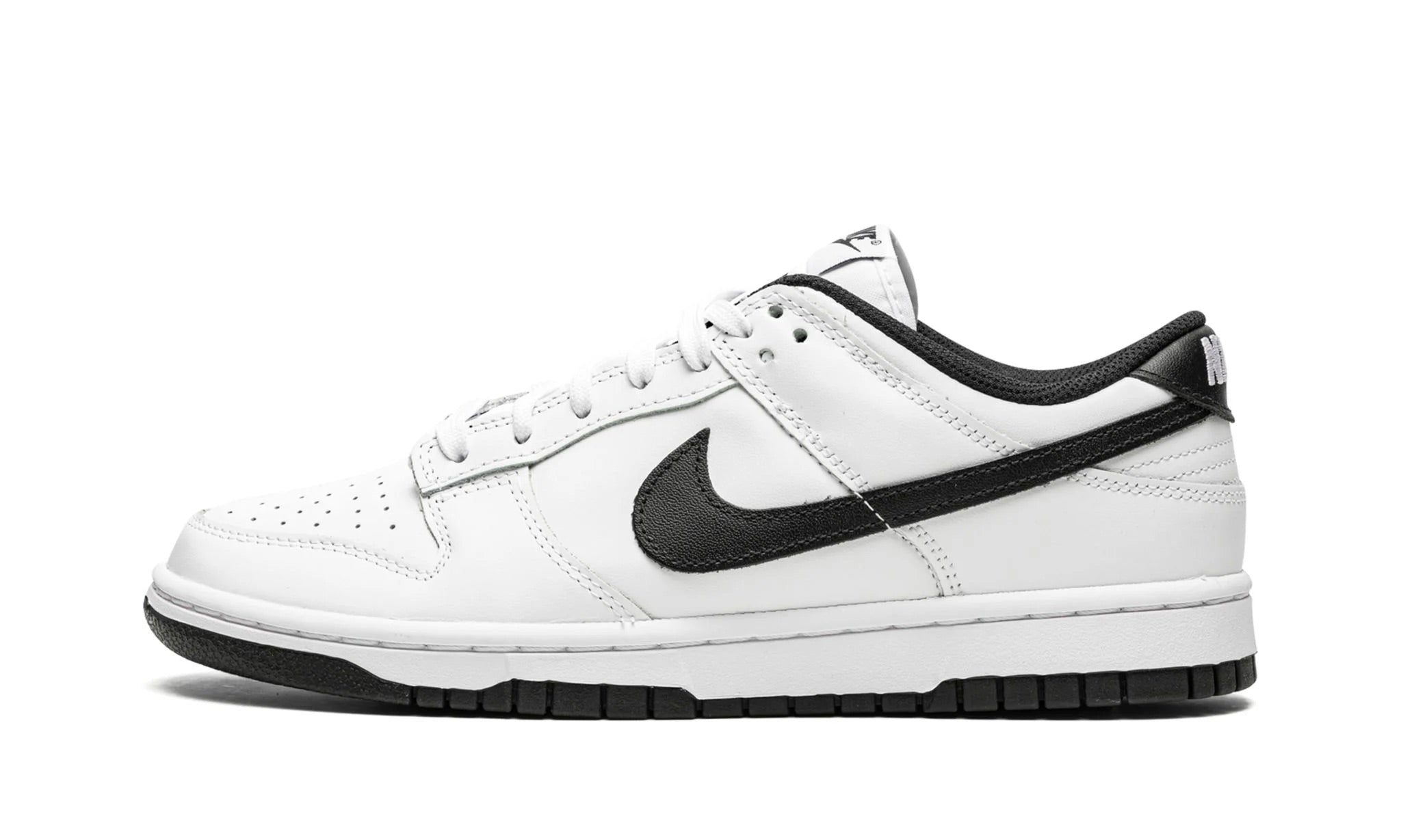 NIKE DUNK LOW WHITE BLACK 2022 (W)