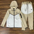 Nike Sportswear Tech Fleece beige/white