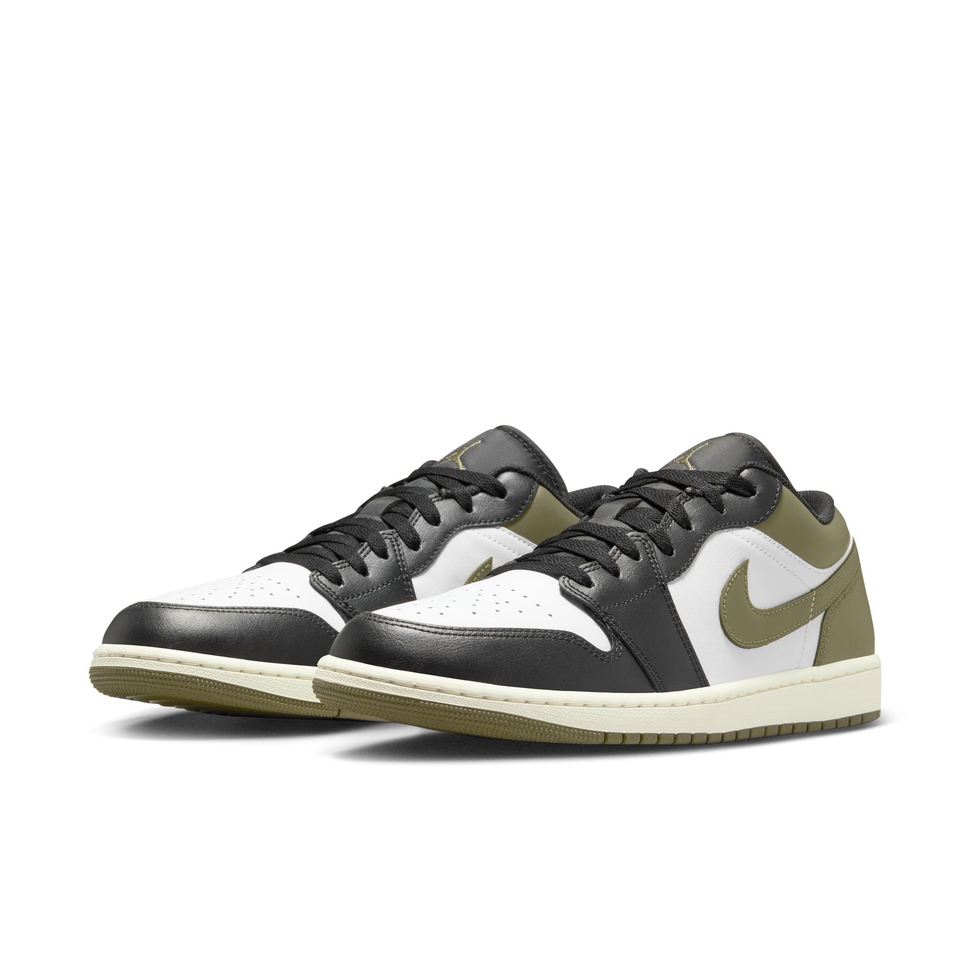 Air Jordan 1 Retro Low