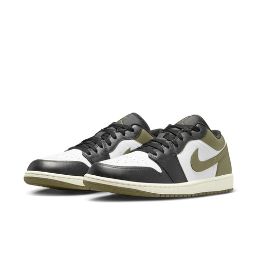 Air Jordan 1 Retro Low