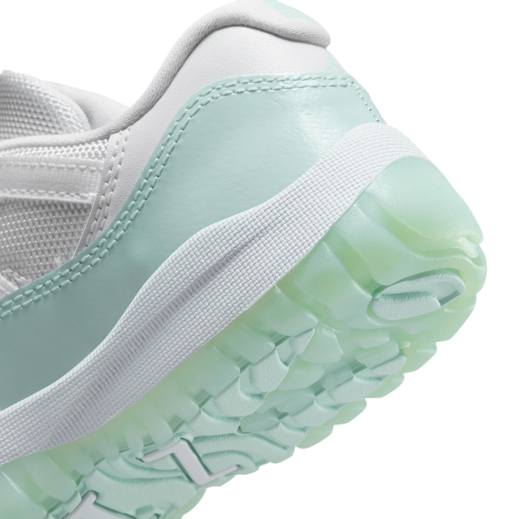 Air Jordan 11 Retro Low (PS) Igloo