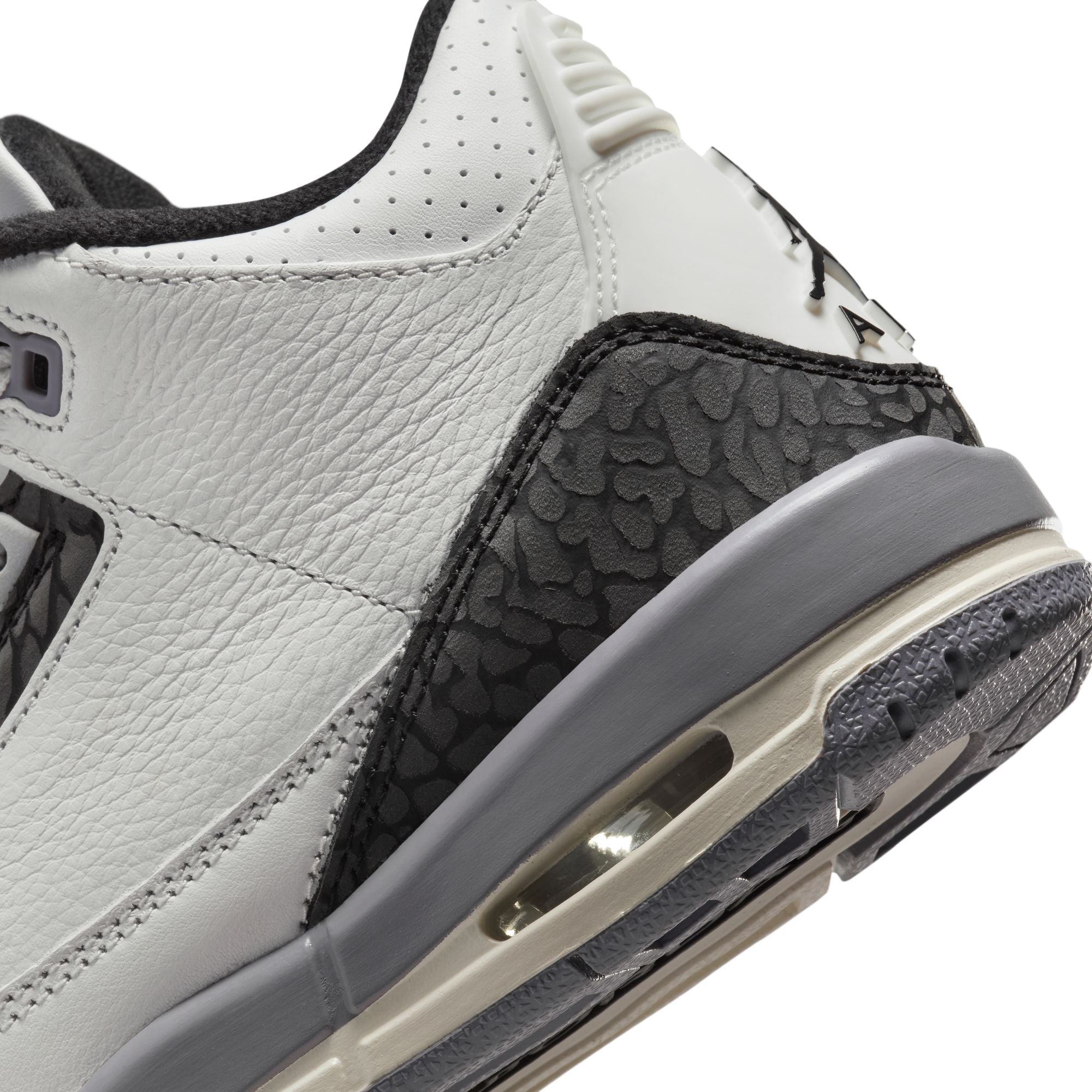 Air Jordan 3 Retro (GS) Cement