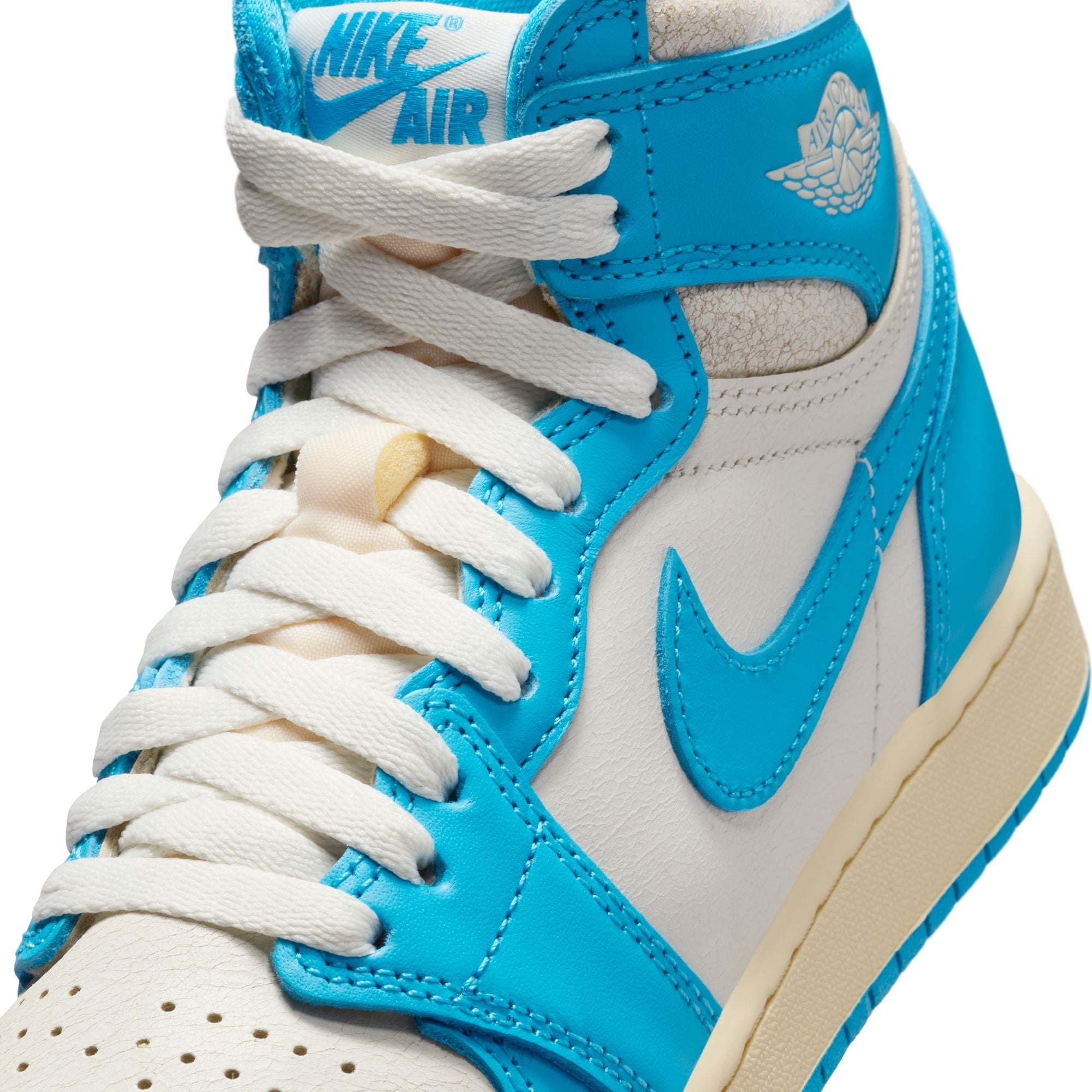 Air Jordan 1 Retro High OG (GS) UNC