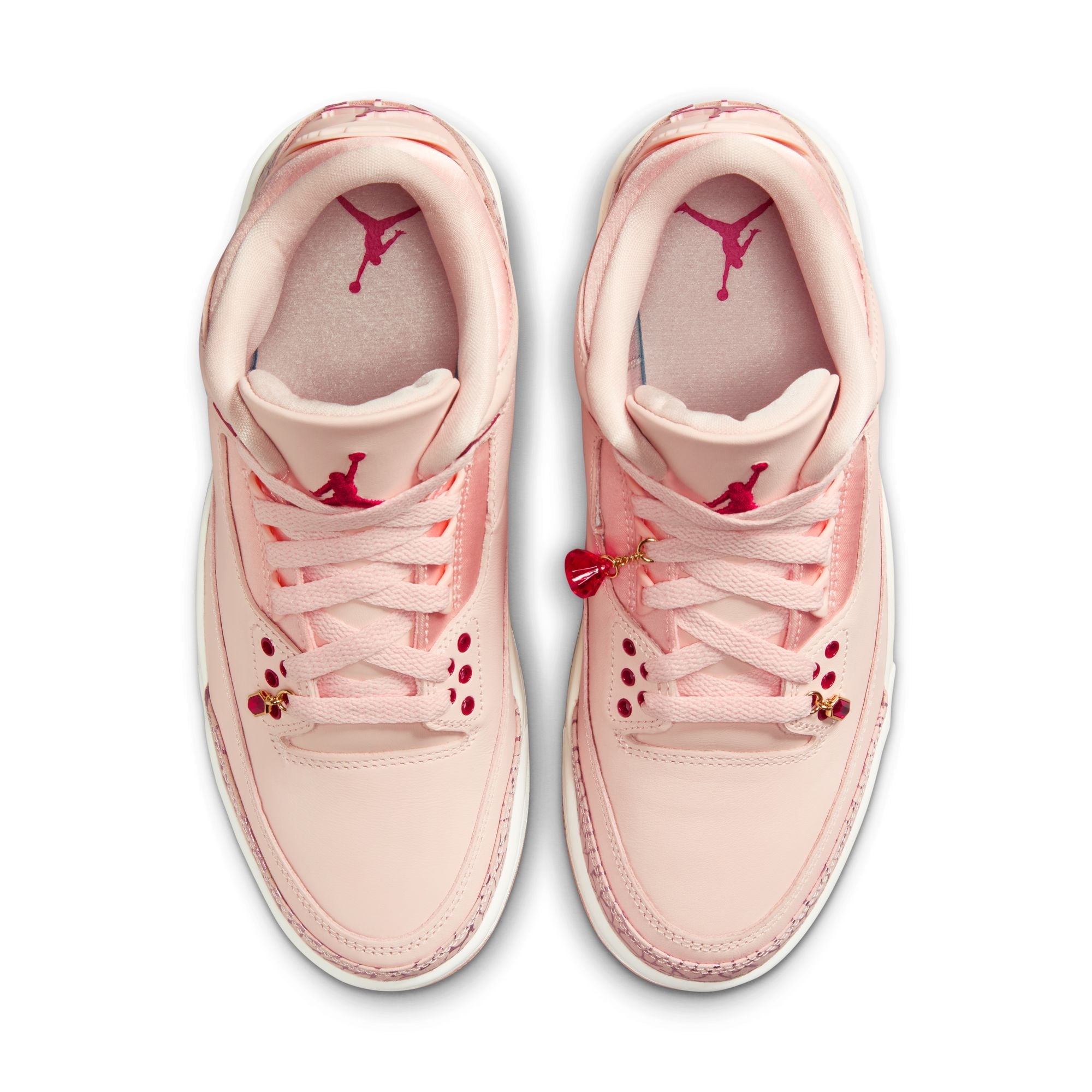 WMNS   Air Jordan 3 Retro Valentine's Day