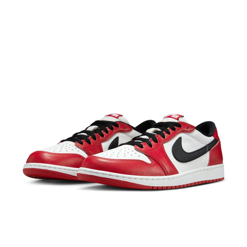 Air Jordan 1 Retro Low OG Chicago