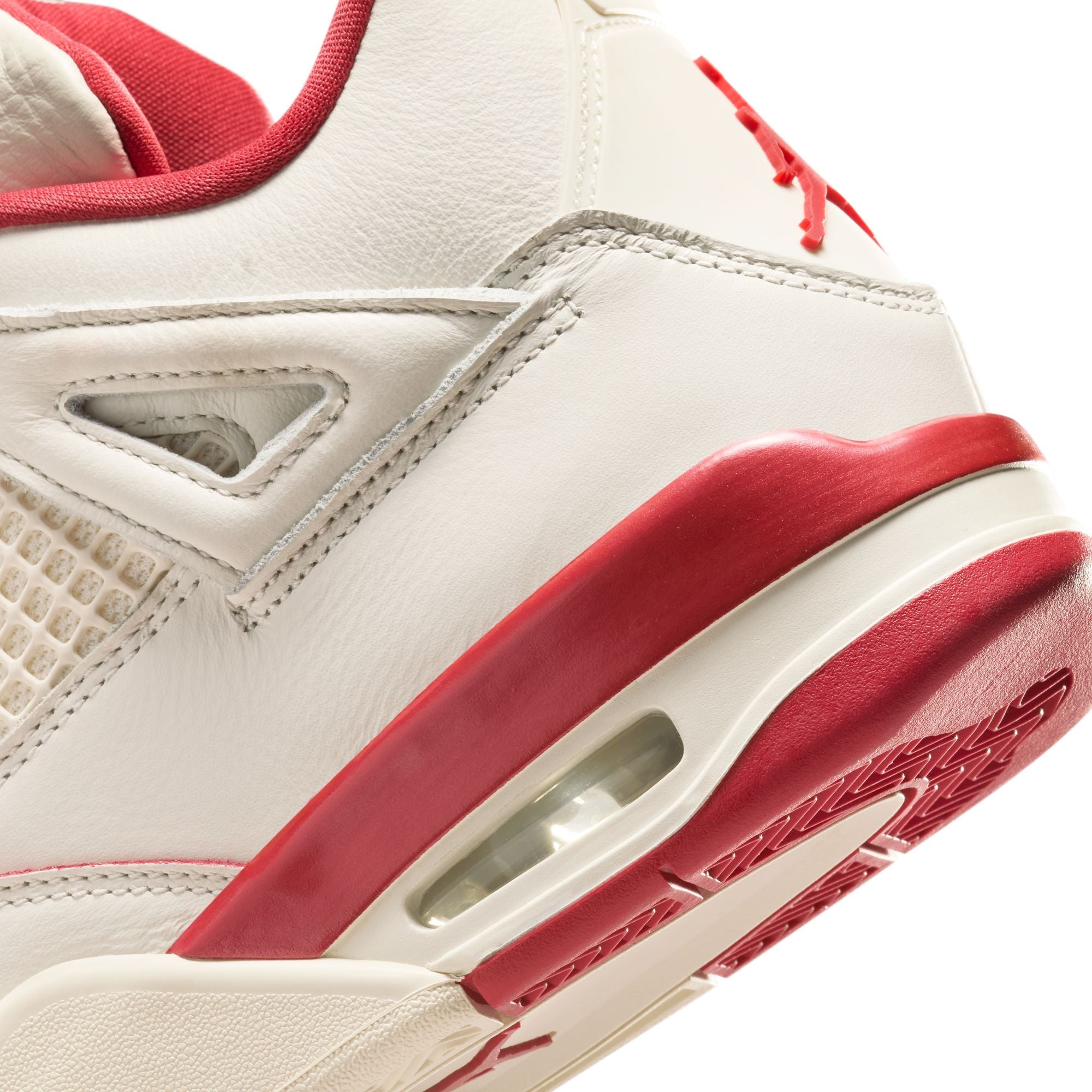 WMNS   Air Jordan 4 Retro Valentine’s Day