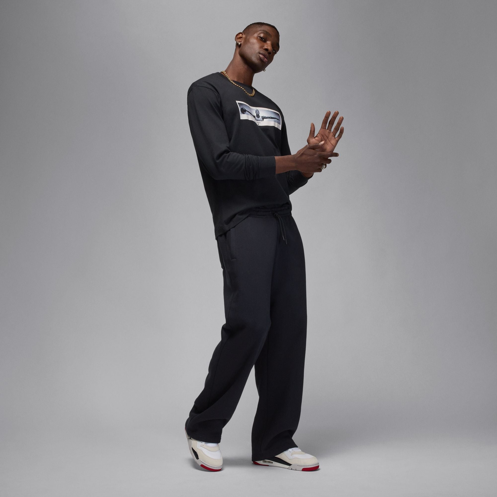 Air Jordan 5 Retro MJ Brand Wings Photo LS Crew Shirt