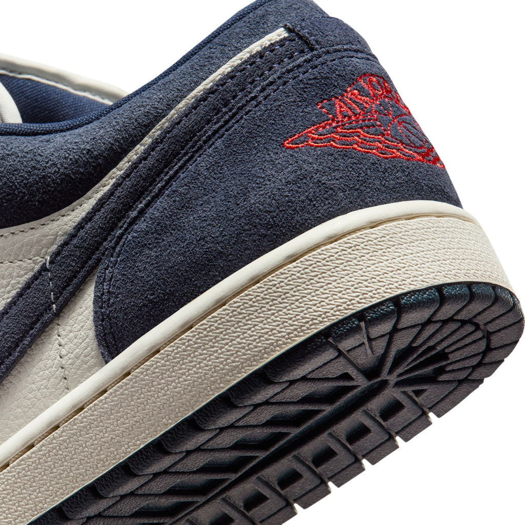 Air Jordan 1 Retro Low SE