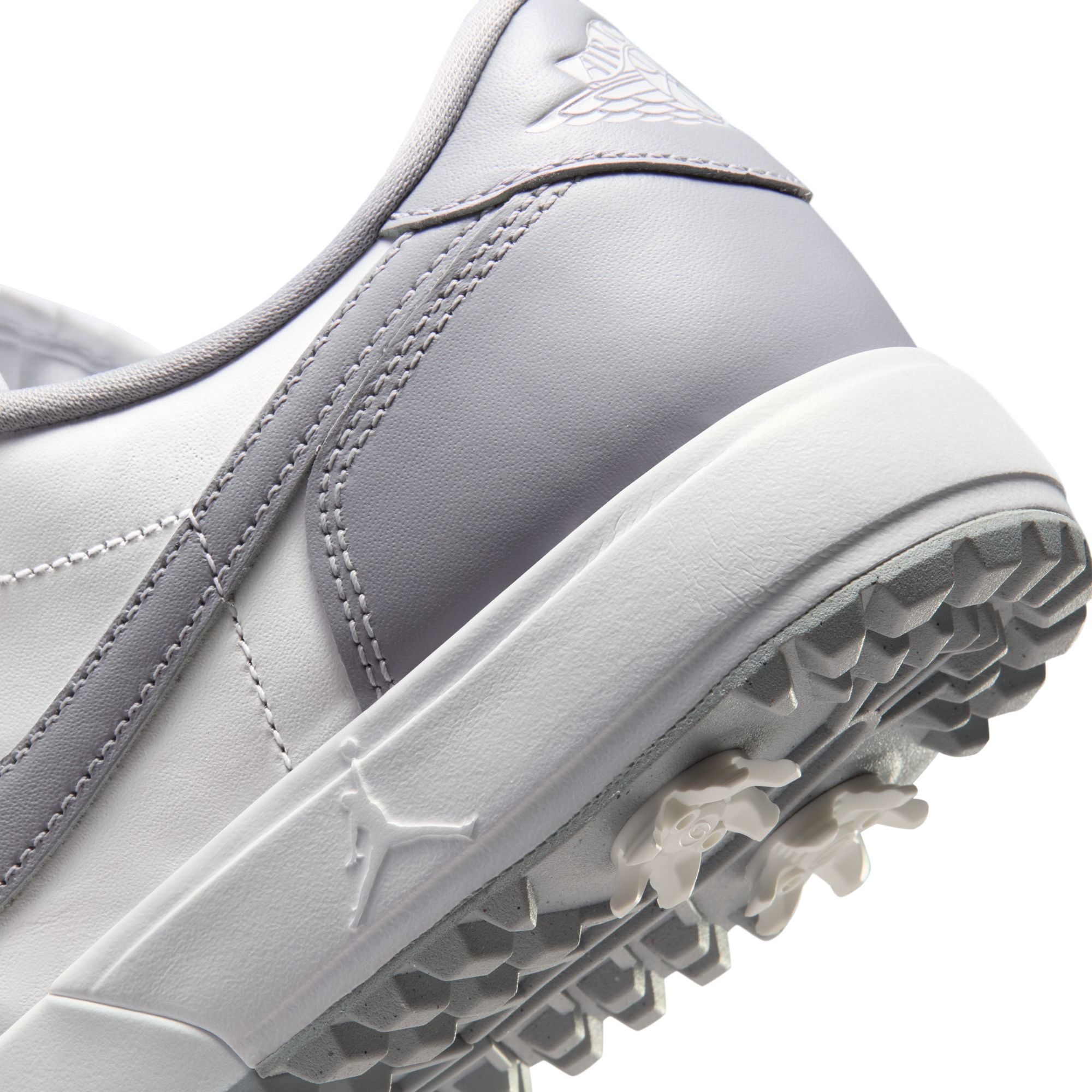 Air Jordan 1 Retro Low Golf Spiked