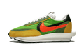 NIKE LD WAFFLE X SACAI GREEN