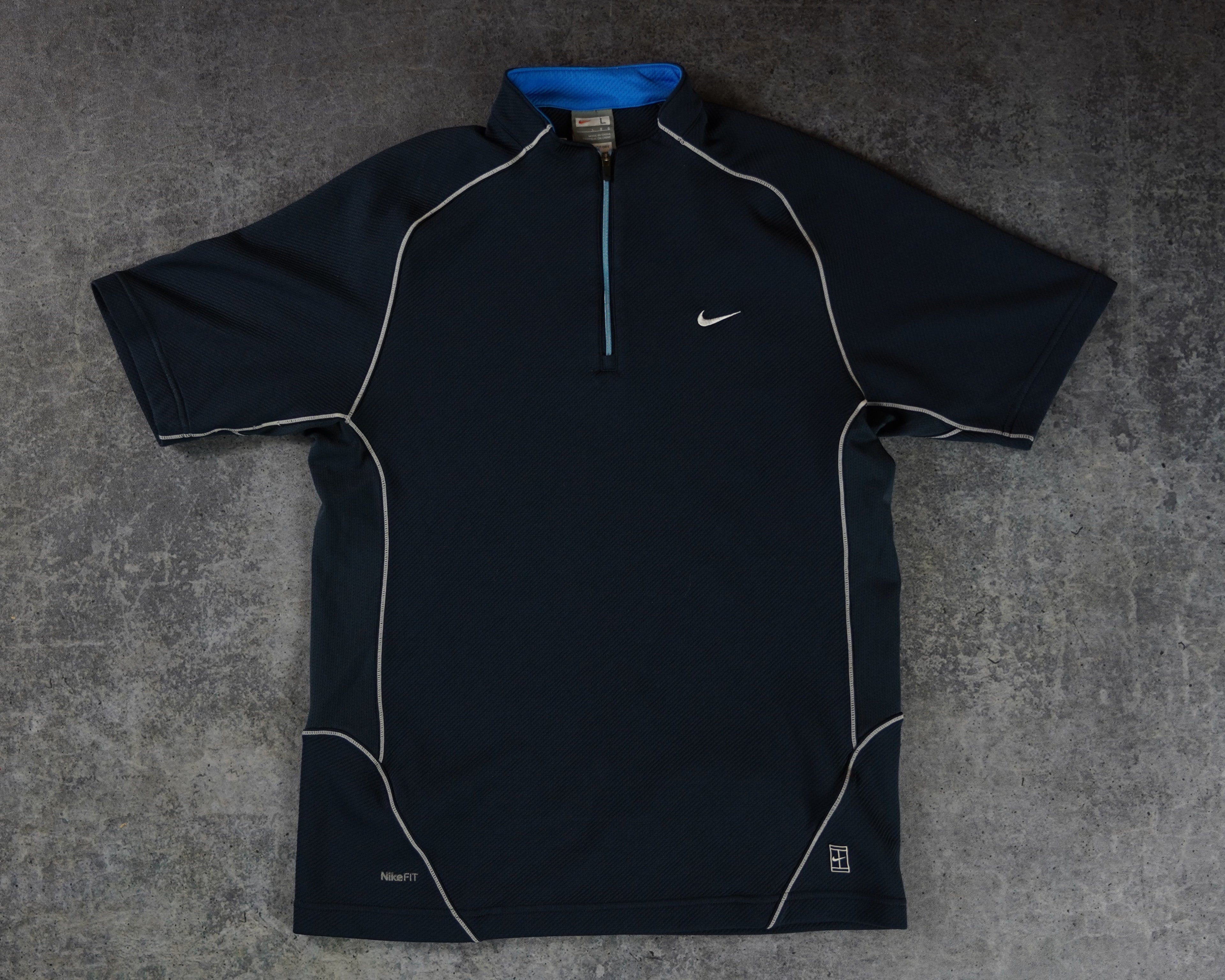 Nike Tennis Shirt (S)