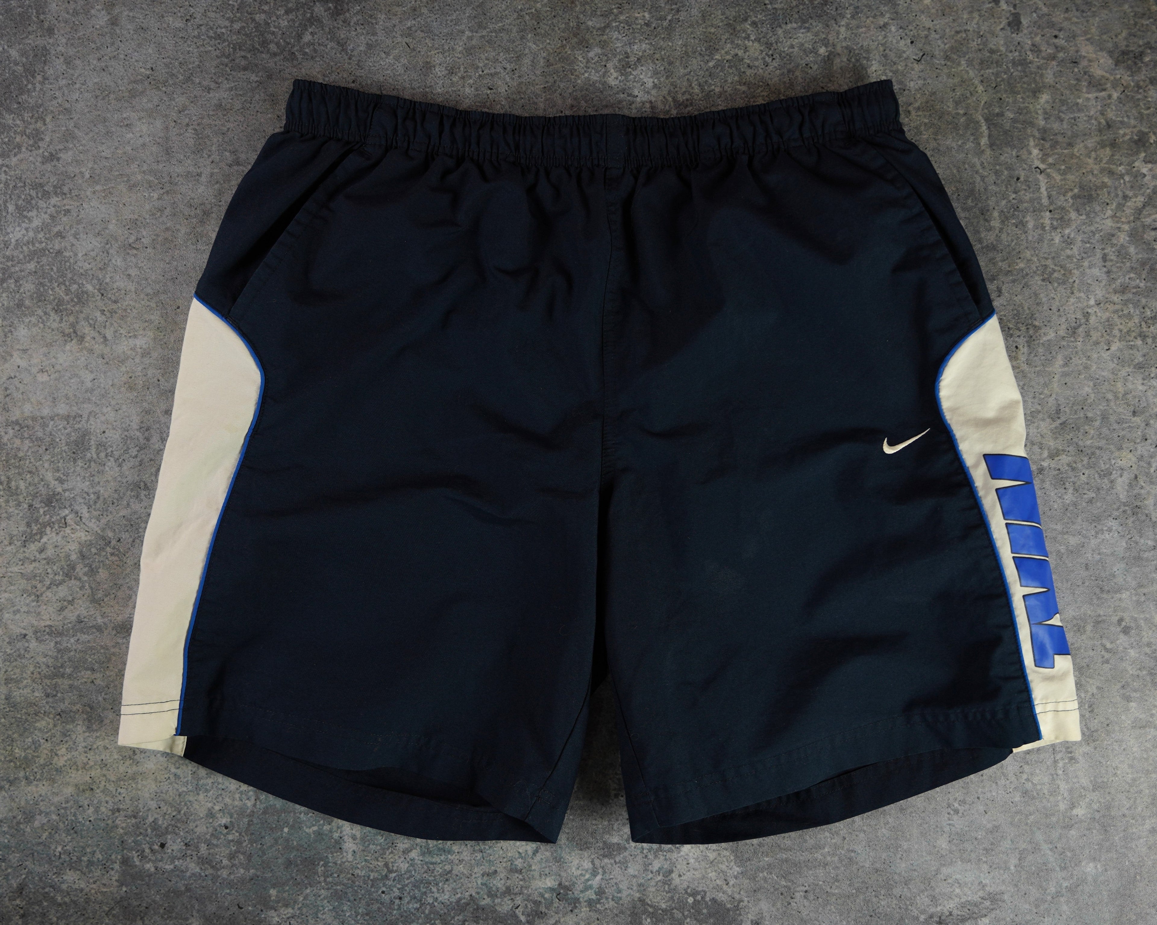 Nike Shorts (L)