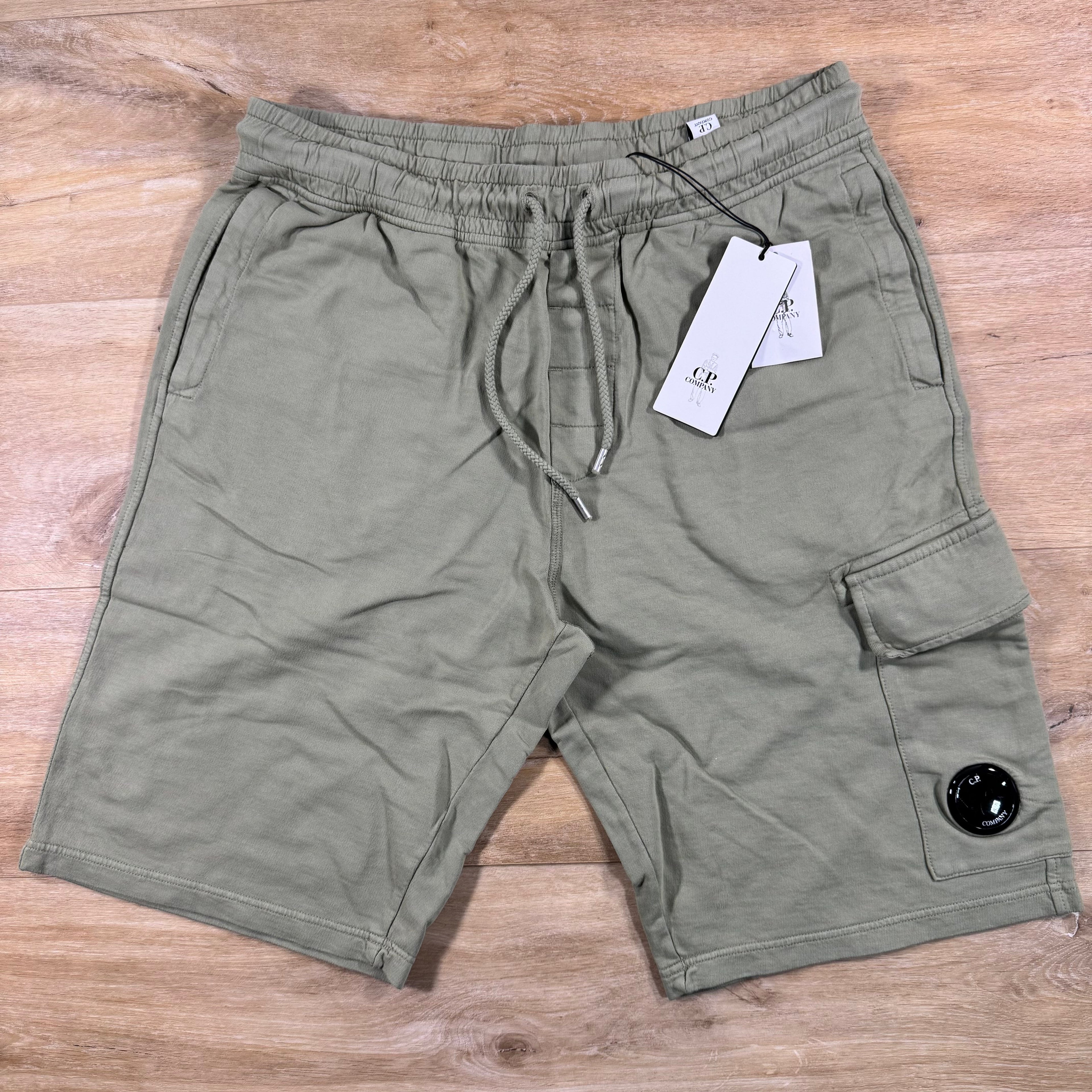 C.P. Company Light Fleece Cargo Lens Shorts in Moss Gray - Green