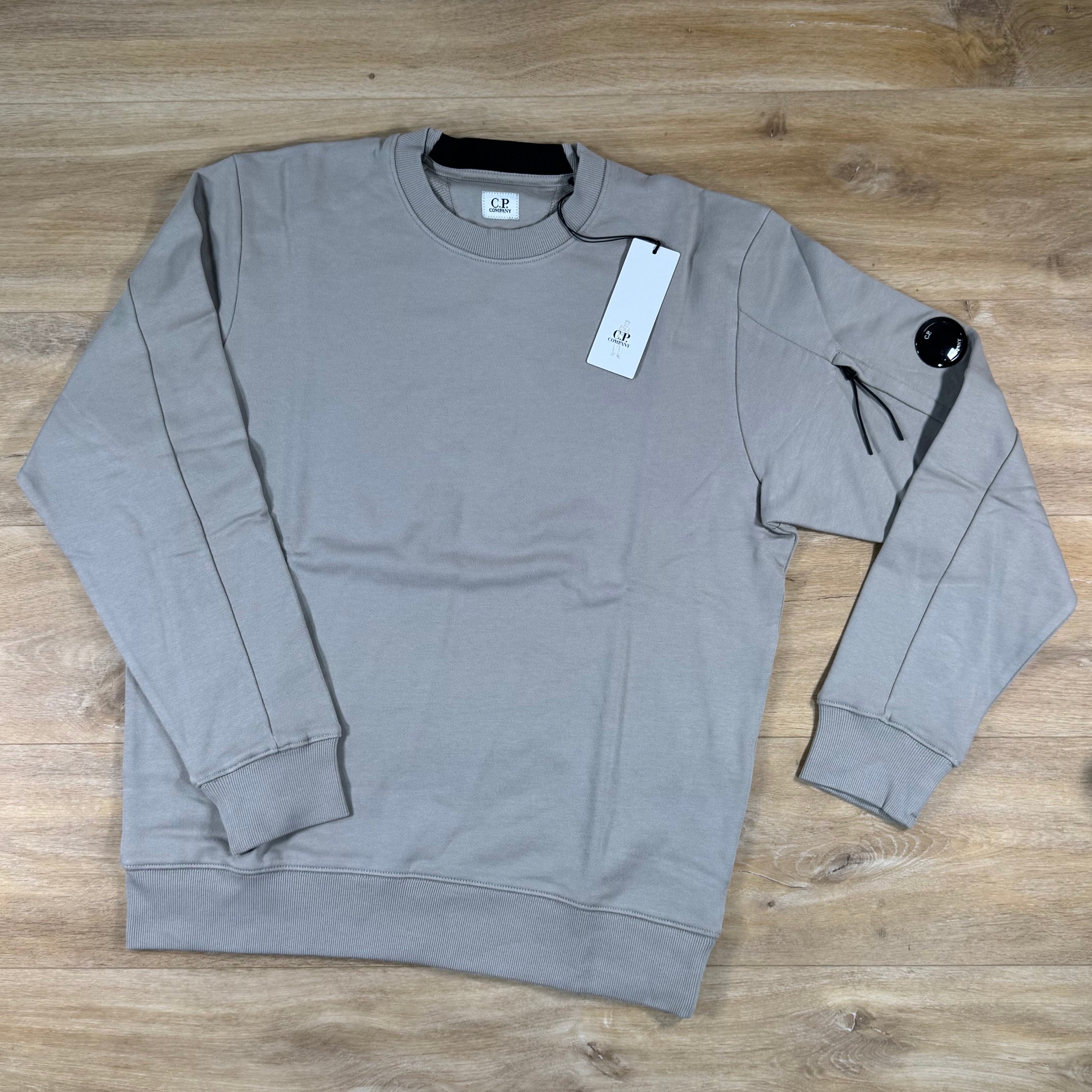 C.P. Company Diagonal Raised Fleece Crewneck Lens Sweatshirt in Dove