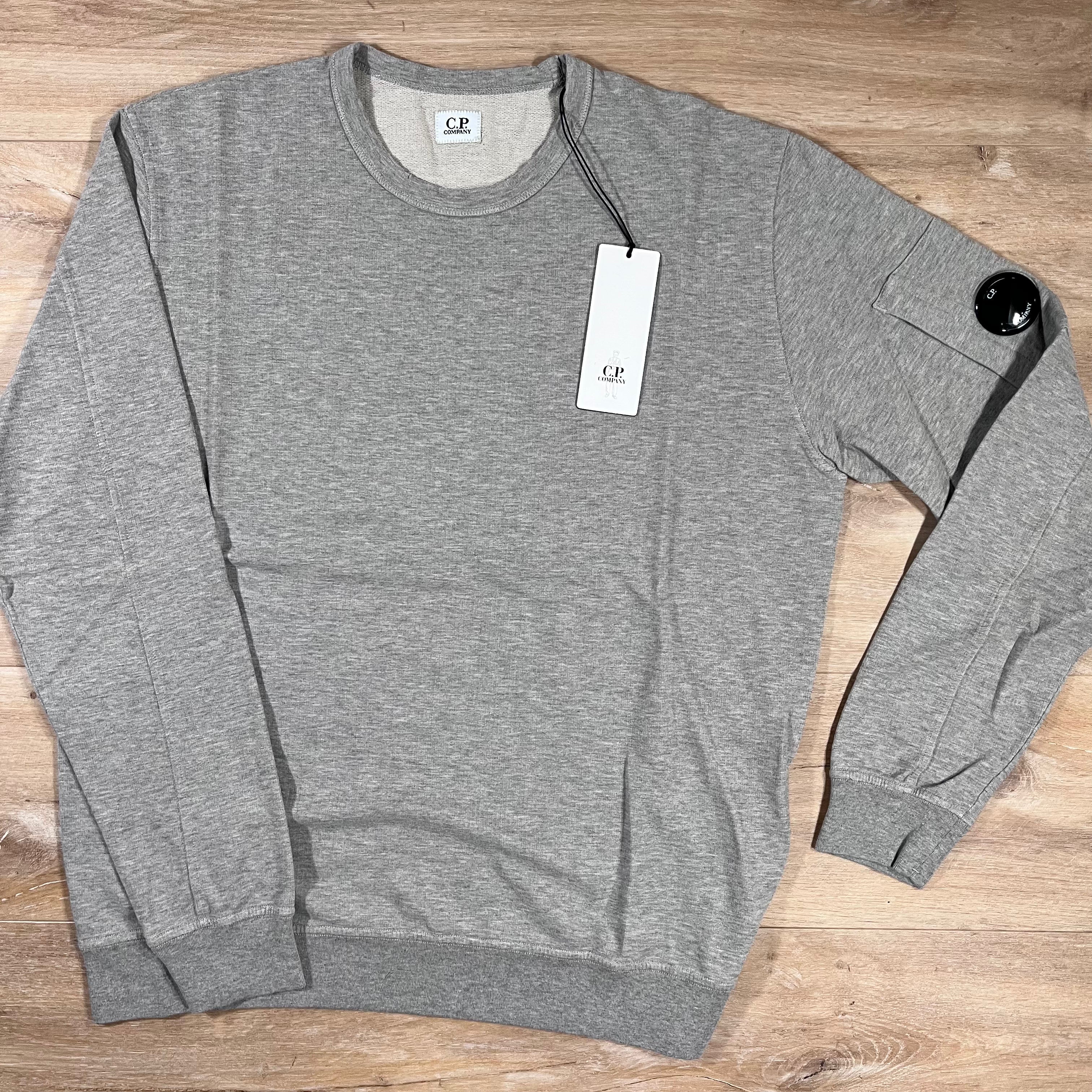 C.P. Company Light Fleece Crewneck Lens Sweatshirt in Grey Melange